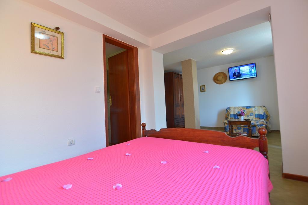 Apartments Palace Mira Mare Tivat Eksteriør bilde